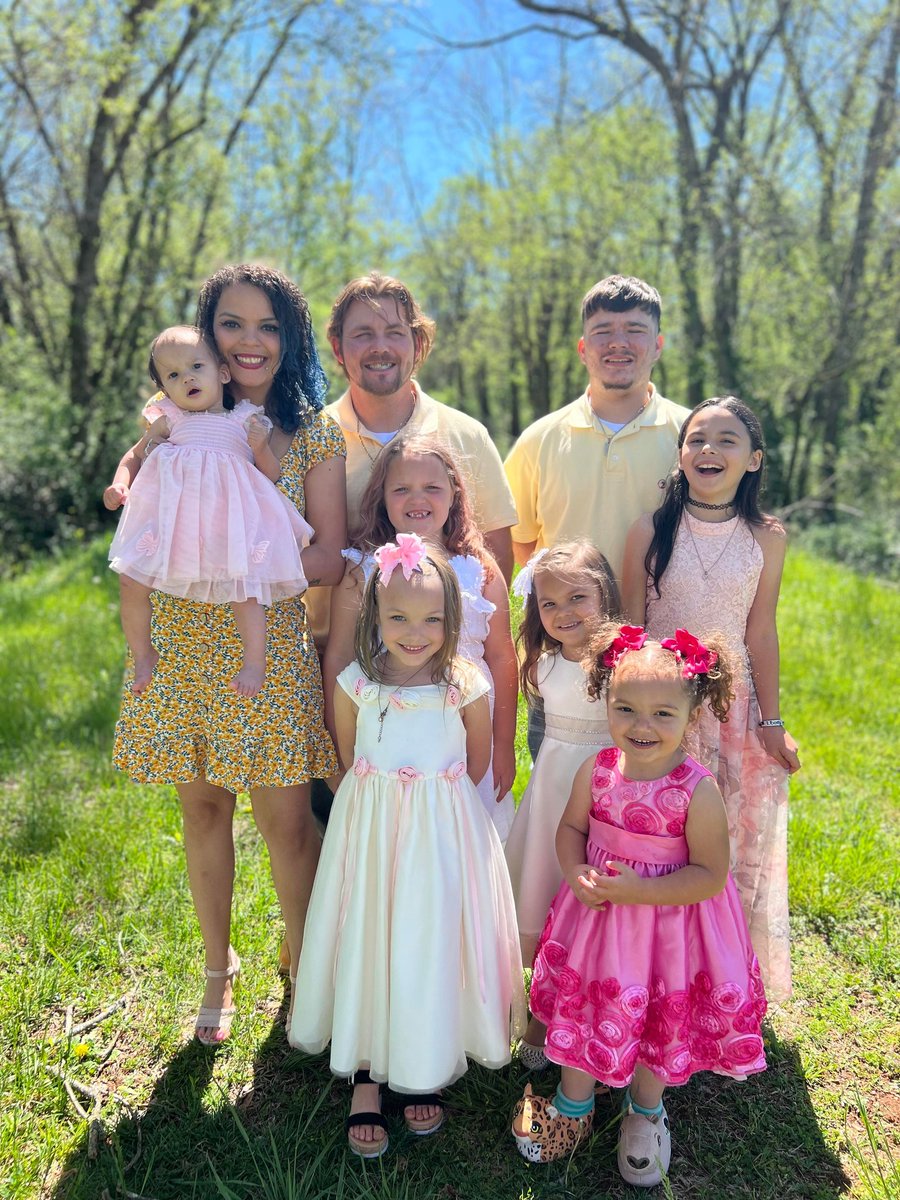 SherrillSarah7's tweet photo. Happy Easter! I mainly want you guys to check out Violets house shoes because even tho she had beautiful, sparkly, brand new Easter shoes, she chose to wear the house shoes she got in her basket 🤦‍♀️🤣🥰 https://t.co/HQW0HpzIXp