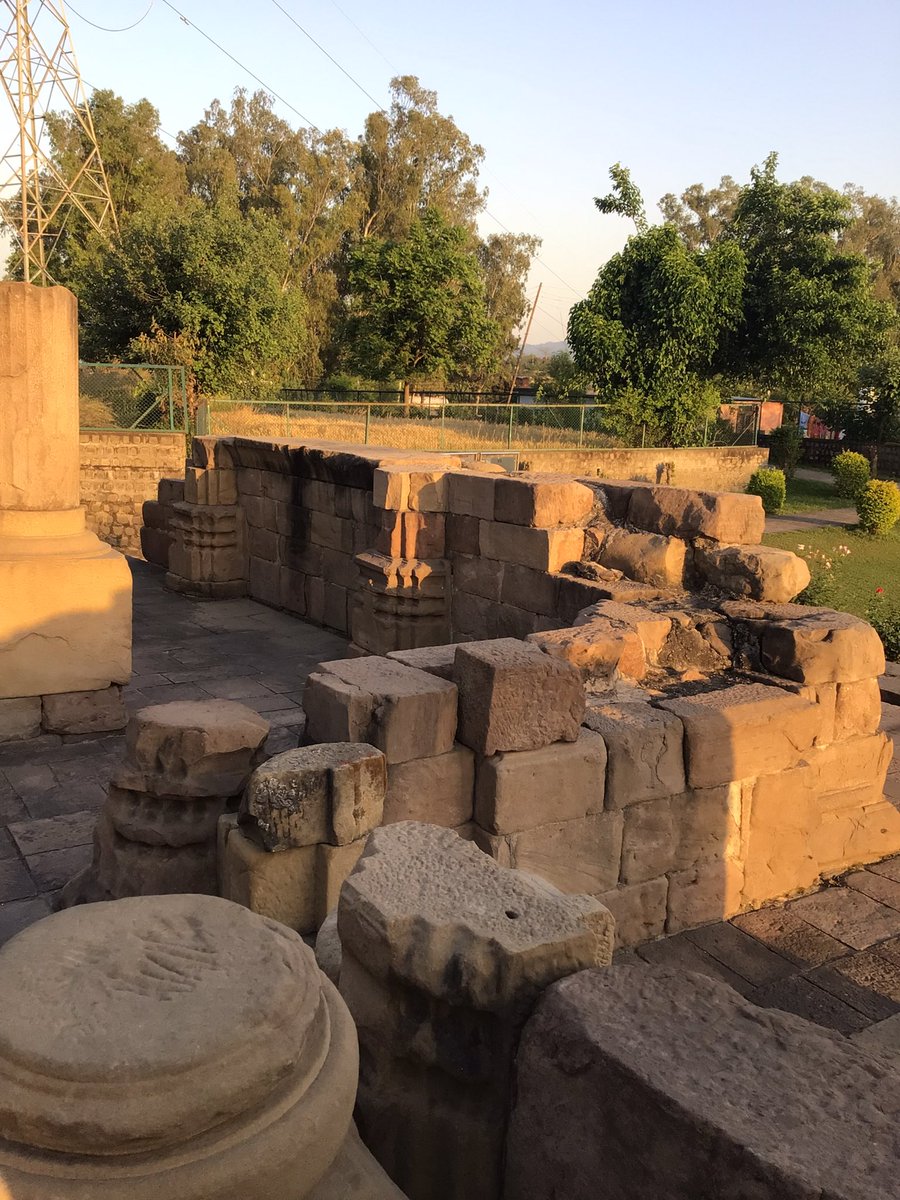 joshua_favorite's tweet photo. #KalaDeraTemples #Manwal #Udhampur #Jammu JandK #India
These are the ruins of the second of the #KalaDeraTemples dedicated to Lord Shiva on the Dhar Road https://t.co/mqoBKwWa0C