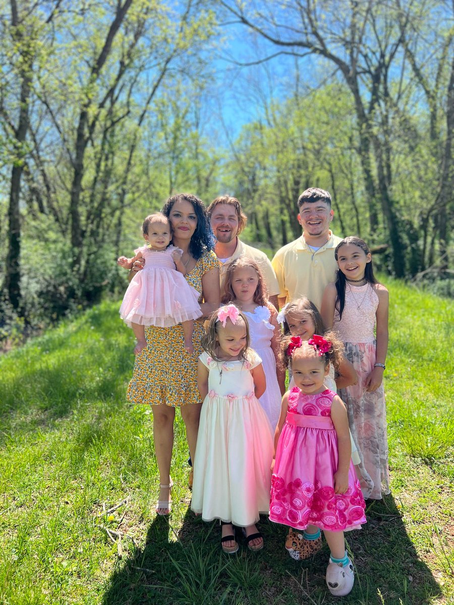 SherrillSarah7's tweet photo. Happy Easter! I mainly want you guys to check out Violets house shoes because even tho she had beautiful, sparkly, brand new Easter shoes, she chose to wear the house shoes she got in her basket 🤦‍♀️🤣🥰 https://t.co/HQW0HpzIXp