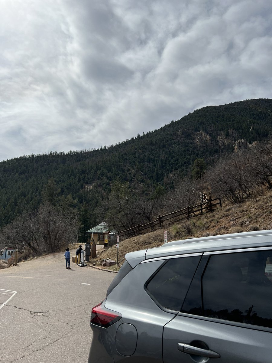 mrexclusiveb's tweet image. #incline