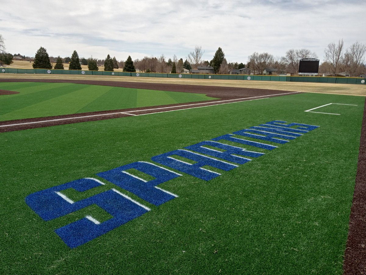 Big thanks to @DohertyBaseball @DHSAthletics for the opportunity to throw down some school branding. @D11Athletics @pioneerathletic @DanielPeer19 @COBSBL @ColoHSBaseball @FieldExperts