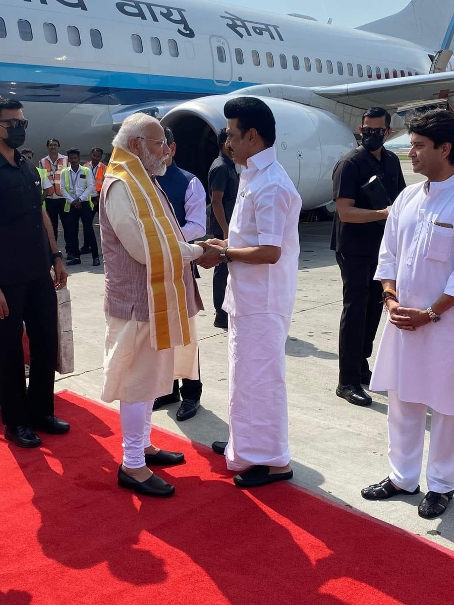 M K Stalin shows a model worth emulating — a model of decency despite strong differences. Personal experience is that hospitality has great importance in Tamil culture.