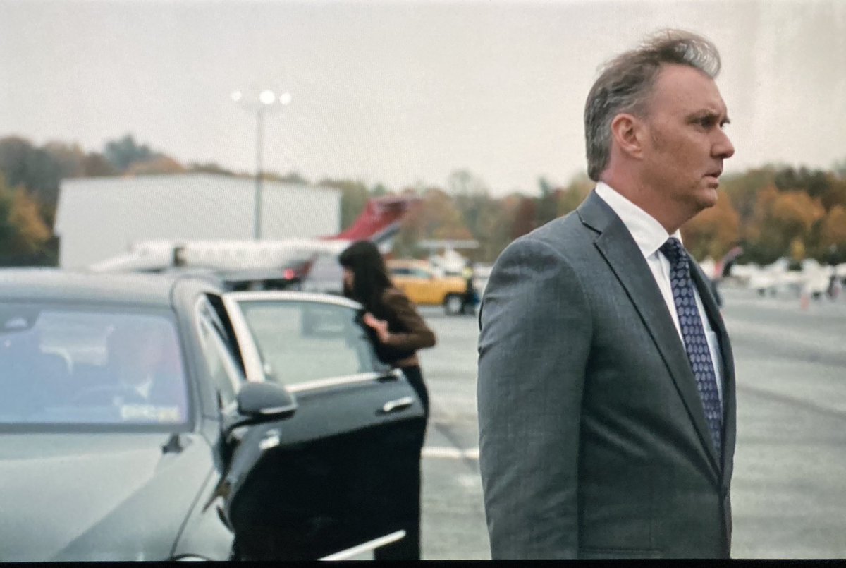 JoeGilbertCLE's tweet image. This quick scene may have got me the most #SuccessionHBO