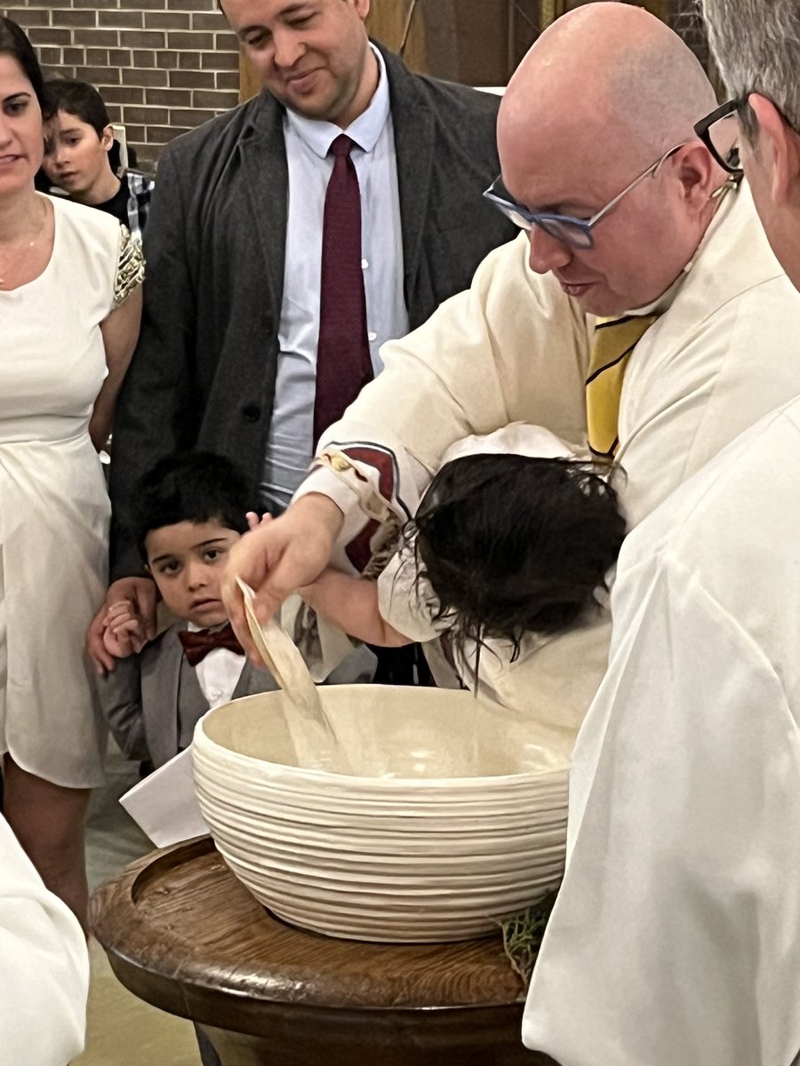 StAidansLondon's tweet photo. #Batism
#EasterVigil
God, grant that Olivia grow in grace &amp; love. May she learn to follow Jesus through the influence of the Holy Spirit. She is a true child of yours, &amp; we pray she serve you faithfully all her days. We pray this in the name of Jesus Christ.
@lh2tu12 https://t.co/viOSagj0jV