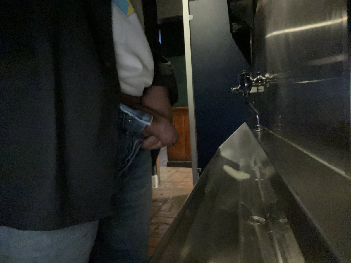 turbothotla's tweet photo. Who needs a drink? Meet me at the trough urinal.
#pissplay #watersports #ws #gayws #pisskink #gaypiss #urinal #urinals #urinalpiss #pissinpublic #publicpiss #uncut #troughurinal https://t.co/MnWZiuE6C9