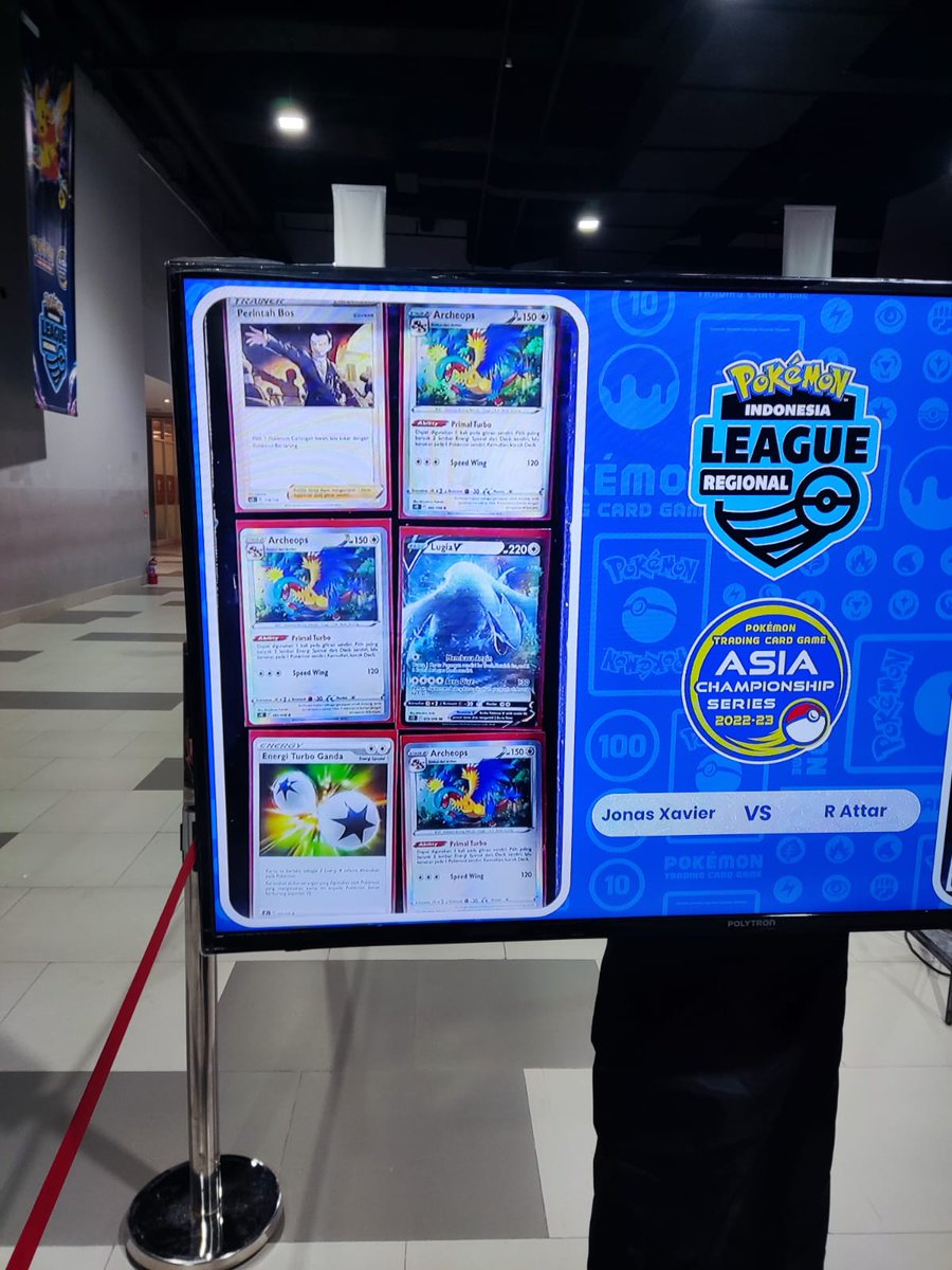 endooong's tweet photo. @azulgg Here's the prize for the final mirror lugia. Had so much fun laughing while watching at screen yesterday https://t.co/fyJbgQ5yiB