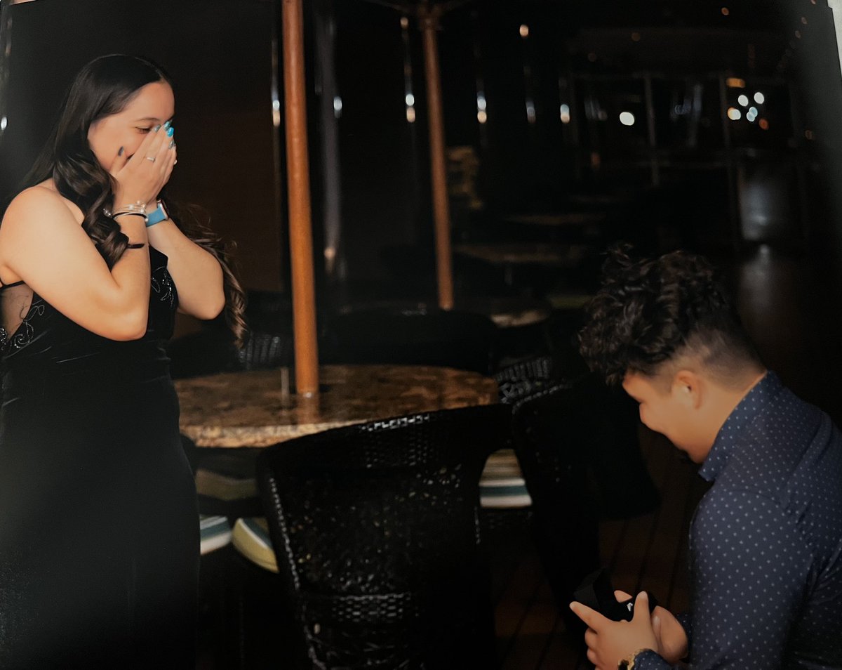 _mesmarised's tweet image. I said yes! 💍