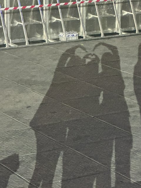 📸 | 230410
تحديث يوجين عبر مقهى المعجبين:
 لا أصدق ان Kitsch حصلت على المركز الاول!!!🤭
شكرا لكم دايفز 🫶
#ANYUJIN <a href="/IVEstarship/">IVE OFFICIAL</a> #아이브