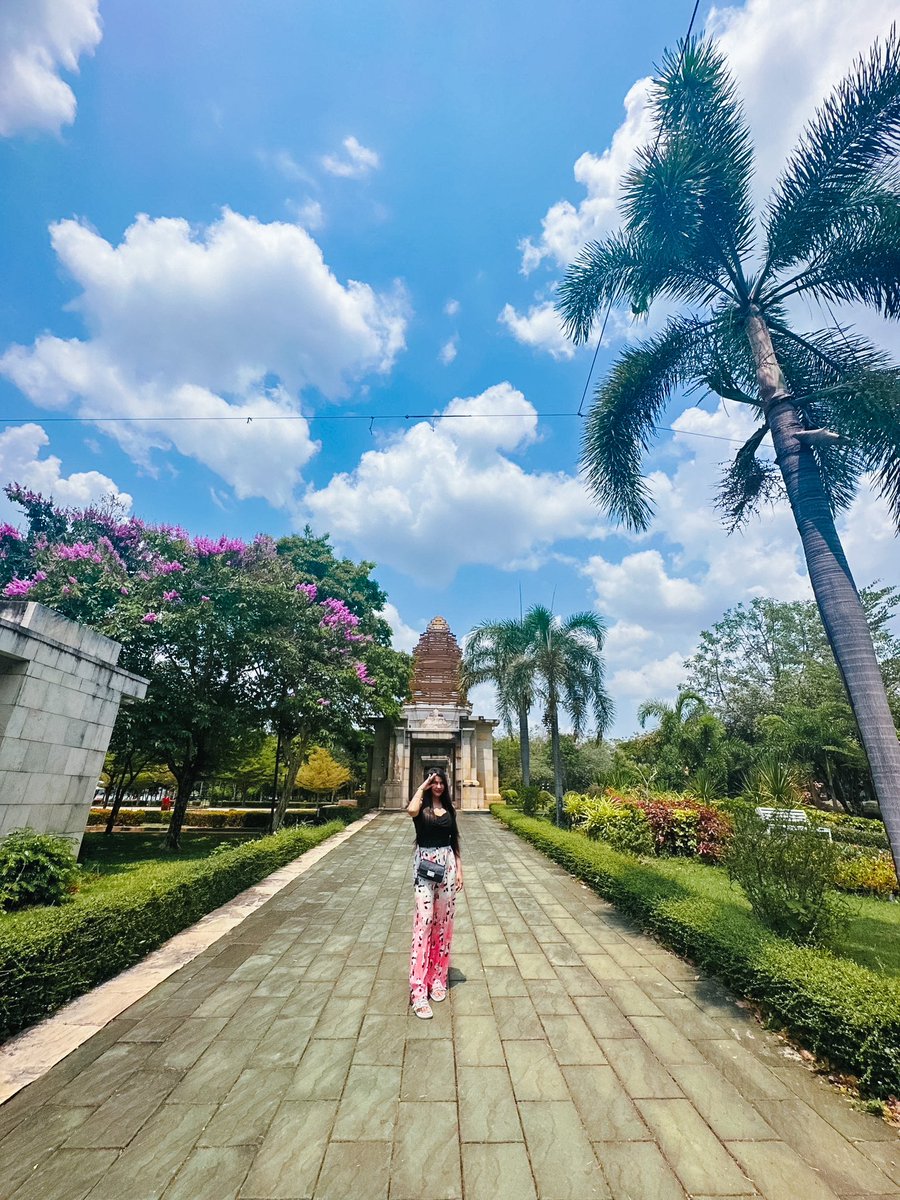 Tip_Diary's tweet photo. #SisaketAquarium #ศรีสะเกษอควาเรี่ยม #อควาเรี่ยมอีสาน #เกาะกลางน้ำ #เกาะกลางน้ำศรีสะเกษ #เกาะห้วยน้ำคำ #ศรีสะเกษ #จังหวัดศรีสะเกษ #เช็คอินศรีสะเกษ #รีวิวศรีสะเกษ #รีวิวที่เที่ยว #รีวิวที่เที่ยวศรีสะเกษ #ที่เที่ยวศรีสะเกษ #ที่เที่ยวจังหวัดศรีสะเกษ #TravelInThailand #Tipdiary https://t.co/Jo5pBdarqe