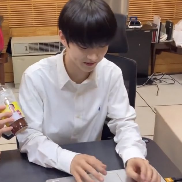 ✲ 쏘큐 ✲ tweet media