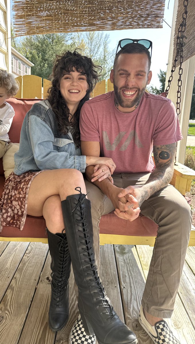 bigmommamare's tweet photo. POV: we are your parents and think you’re the funniest, most entertaining person in the world https://t.co/DwLrllRFnA
