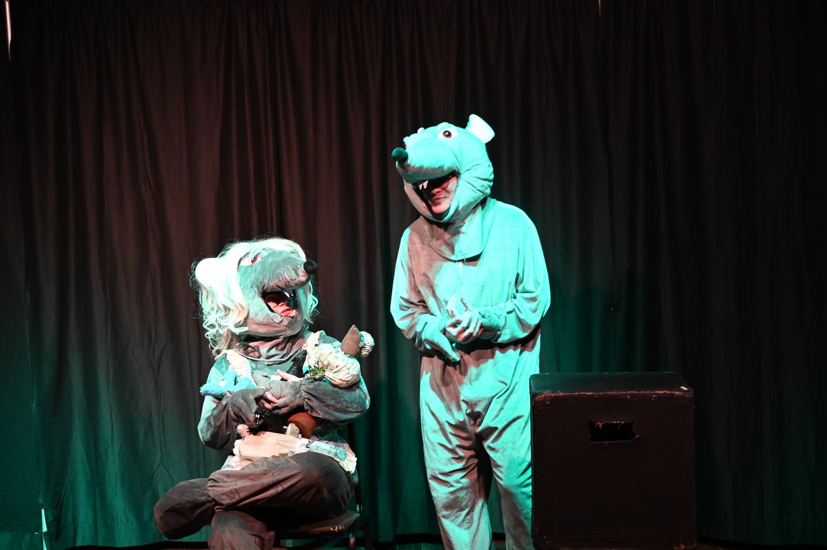 JackHemhauser's tweet photo. The Tale of Man and Rat
directed by Kelly McGarrey 
 music by Johnny Peacock
 book and lyrics by Jack Hemhauser and Johnny Peacock

April 6-8th 2023 https://t.co/M4iS556gXd