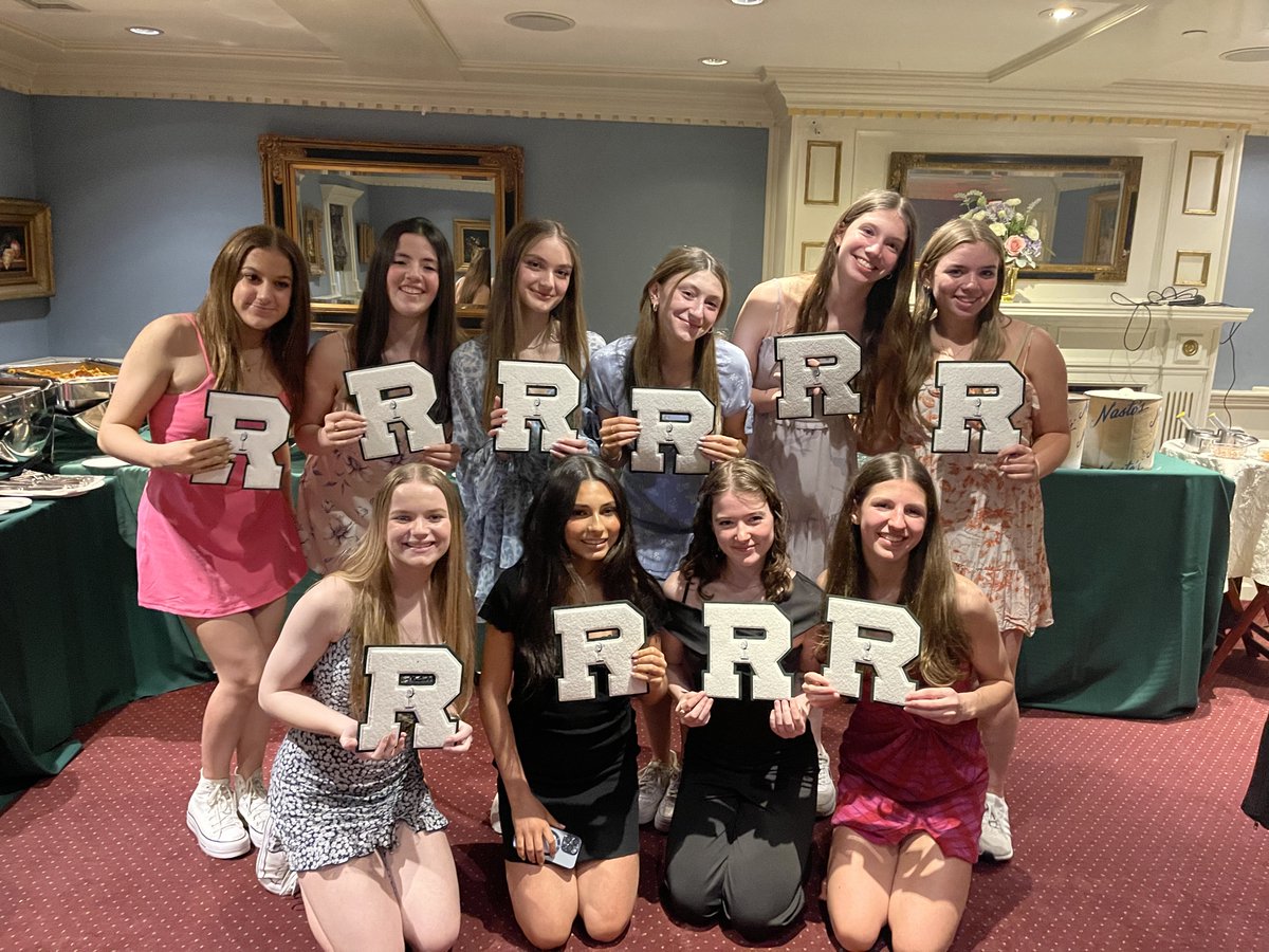 vpramapo's tweet photo. The Ramapo Competitive Dance Team was all smiles at their recent team dinner...They love the Ramapo "R"!!!  Go Po!!! https://t.co/ztdFDizweJ