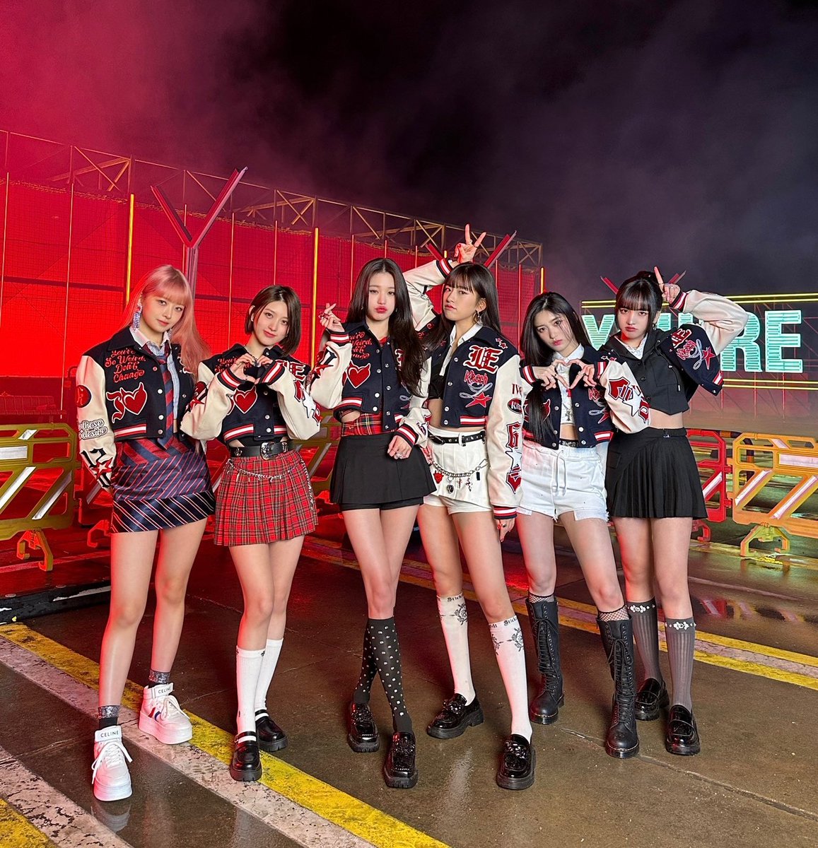 Kpop3Jessi's tweet photo. °• IVE Conquistou Seu 2° Win da Era de "KITSCH" Sendo Este o 39° Win da Carreira, Parabéns Amores da Minha Vida!❤️❤️❤️❤️❤️❤️✨️🏆🏆
#IVE39thWin #Kitsch2ndWin https://t.co/NZgH4pGpbS