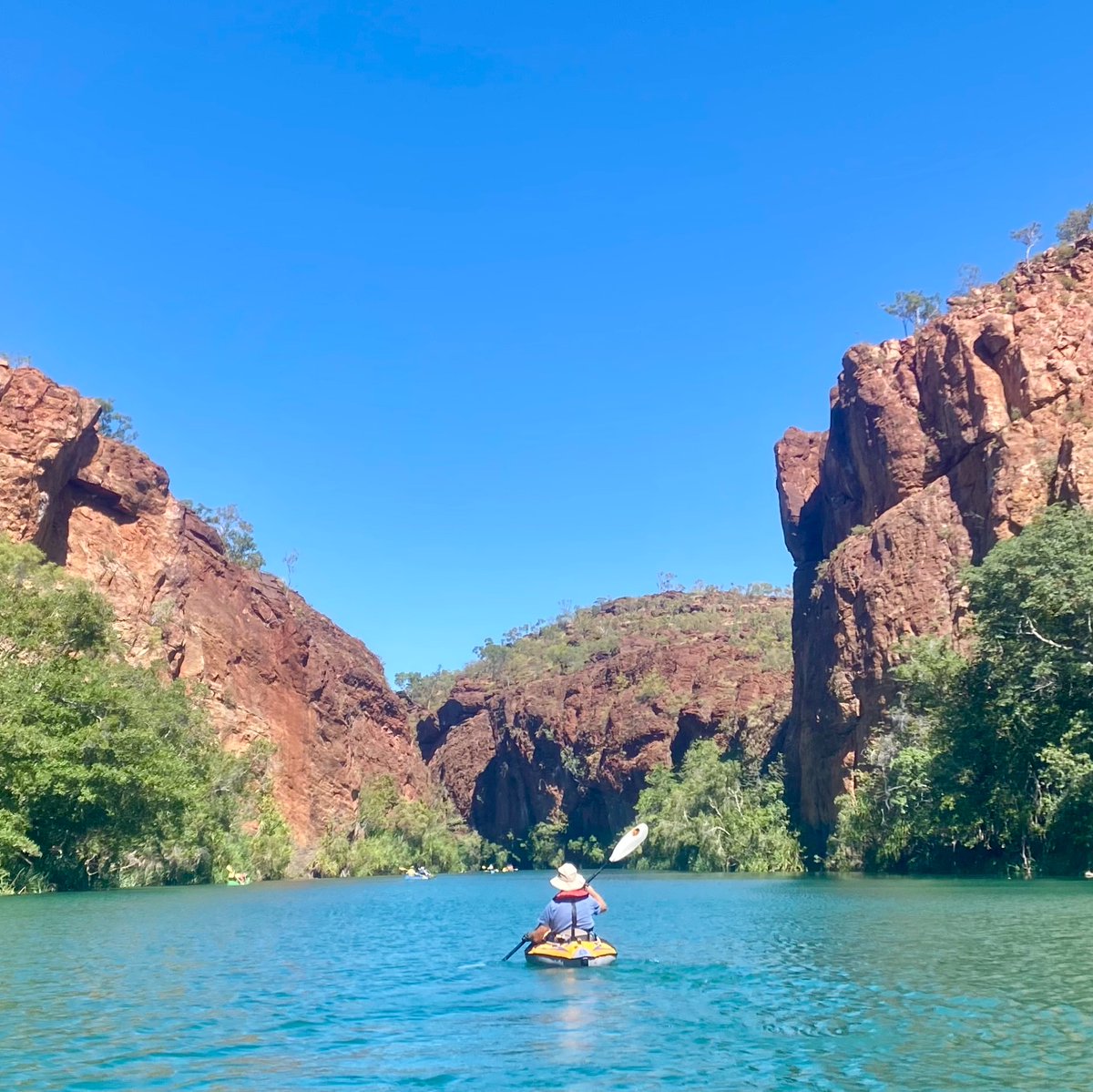 OzInflatabKayak's tweet photo. For a change in the monotony of life try kayaking
๐ธ David
๐ฃ๐ป #AdvancedFrameSportEliteKayak
.
.
.
#AdvancedElements #OzInflatableKayaks #Kayak #Kayaking #Cycling #Travel #Camping #KayakingAustralia #CyclingAustralia #CampingAustralia #Australia #Kayaker #exploremore #ilovetravel https://t.co/57jBhmiV25
