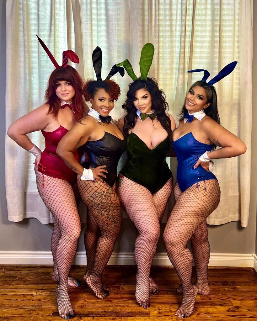 Happy Easter featuring @illuma_naughti
@ven.valentine @the_lexi_monroe @lena.luxxe 
Hoppy Bunny Day from me and the girls! 

#bunnyday #bunnies #contentcreators #girlsgirlsgirls #funtimes
Reposted from @the_lexi_monroe instagr.am/p/Cq1tEfZOeSa/