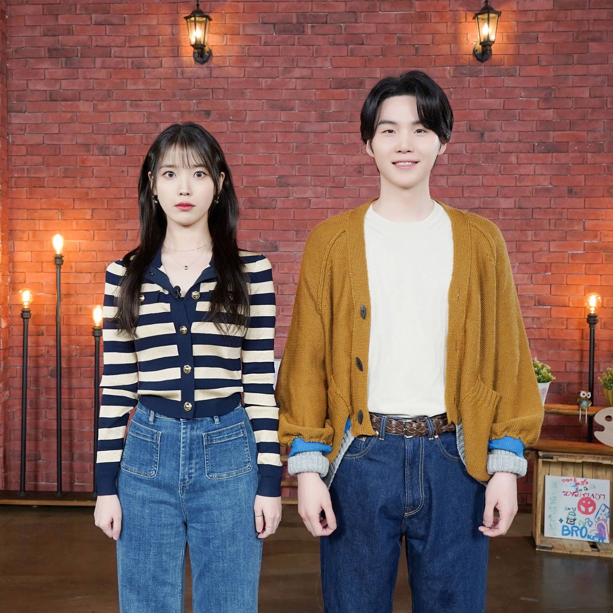 FINALLY😍😍😍
YOONGI X IU