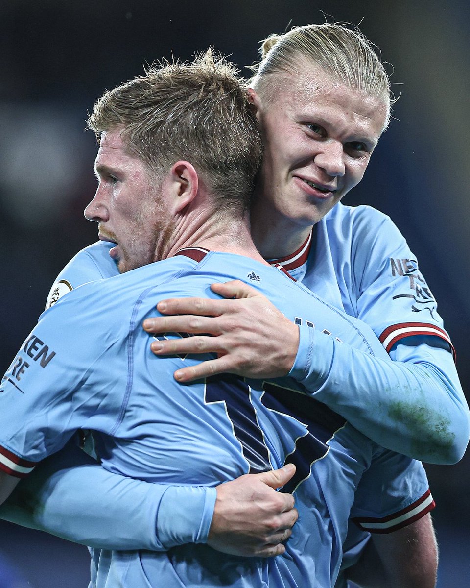 TZSportPesa's tweet photo. MANCHESTER CITY VS BAYERN MUNICH-Unampa nani ushindi?
#UEFA #MANCITY #BAYERN #MADEOFWINNERS #SPORTPESA
https://t.co/5Wkg952XSz https://t.co/15KurZthyp