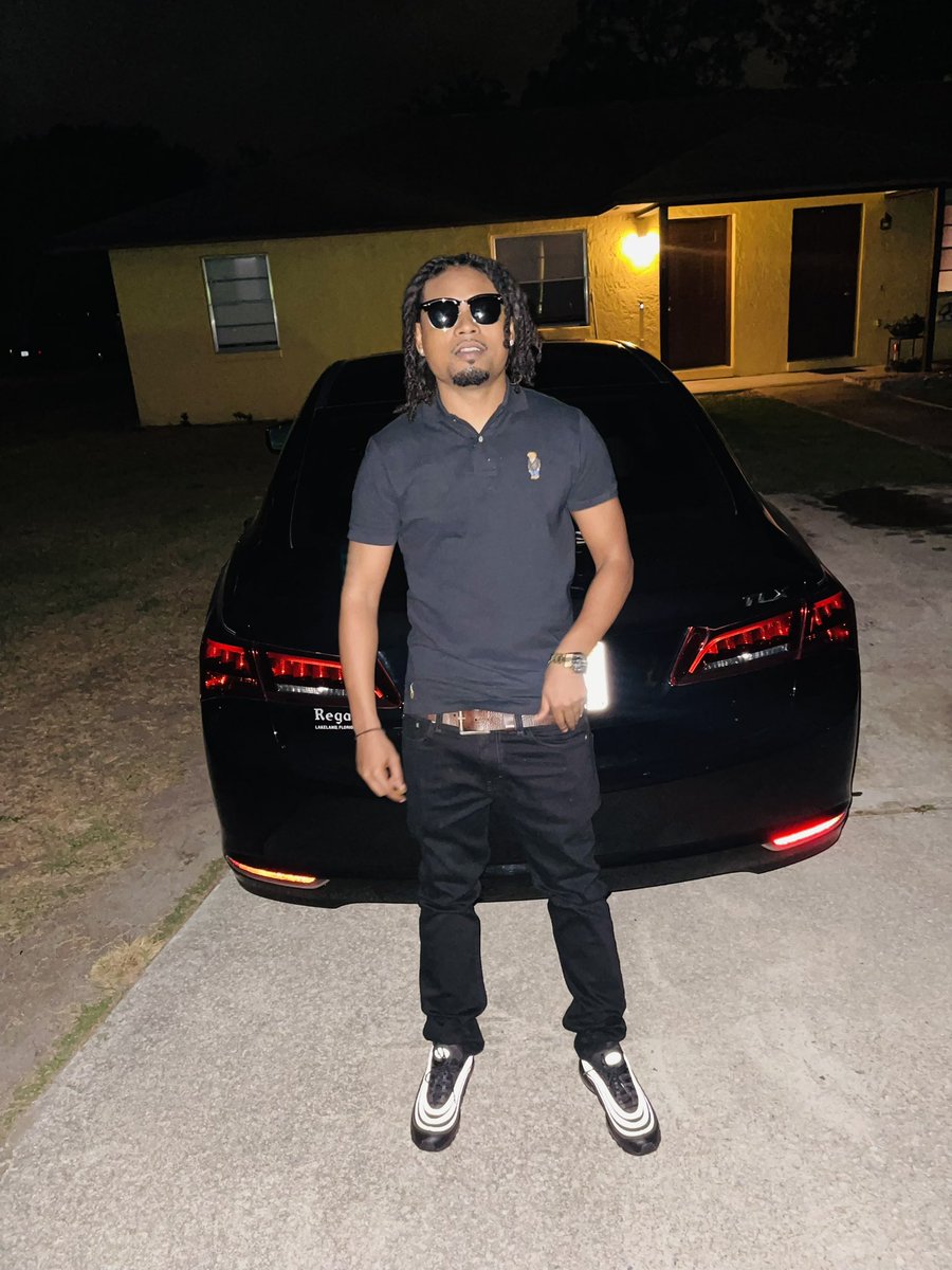PhilzWorld's tweet photo. Nothing to prove, everything to gain..💰🏃🏾‍♂️ 
@PhilzWorld X @RalphLauren 
#Trending #philzworld https://t.co/KwauKSAj1x