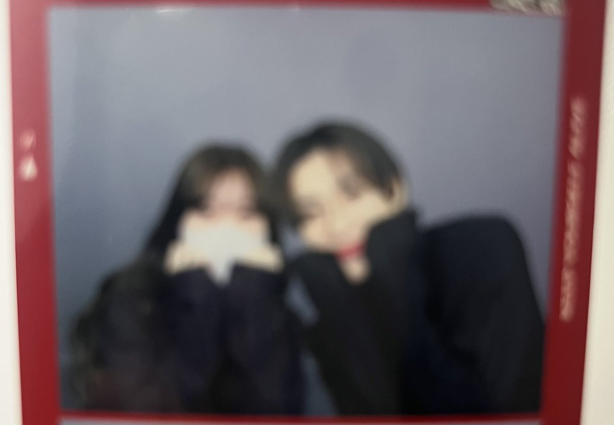 aaa_pig7's tweet photo. ぼかしたらベムちゃんとカップルになれます🐍💕
#BamBam https://t.co/4kJxQcdBDj