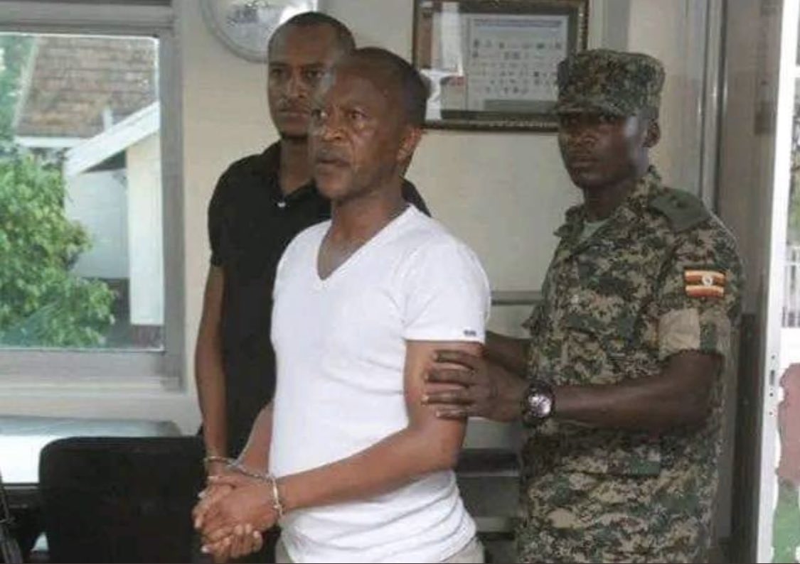 MMuhoes's tweet photo. @nilepostnews @FrankGashumba The entire family is a menace. They are all nonsense. Leave ugandans alone mutusibyeko sabatemu https://t.co/sx4kDNUcXH