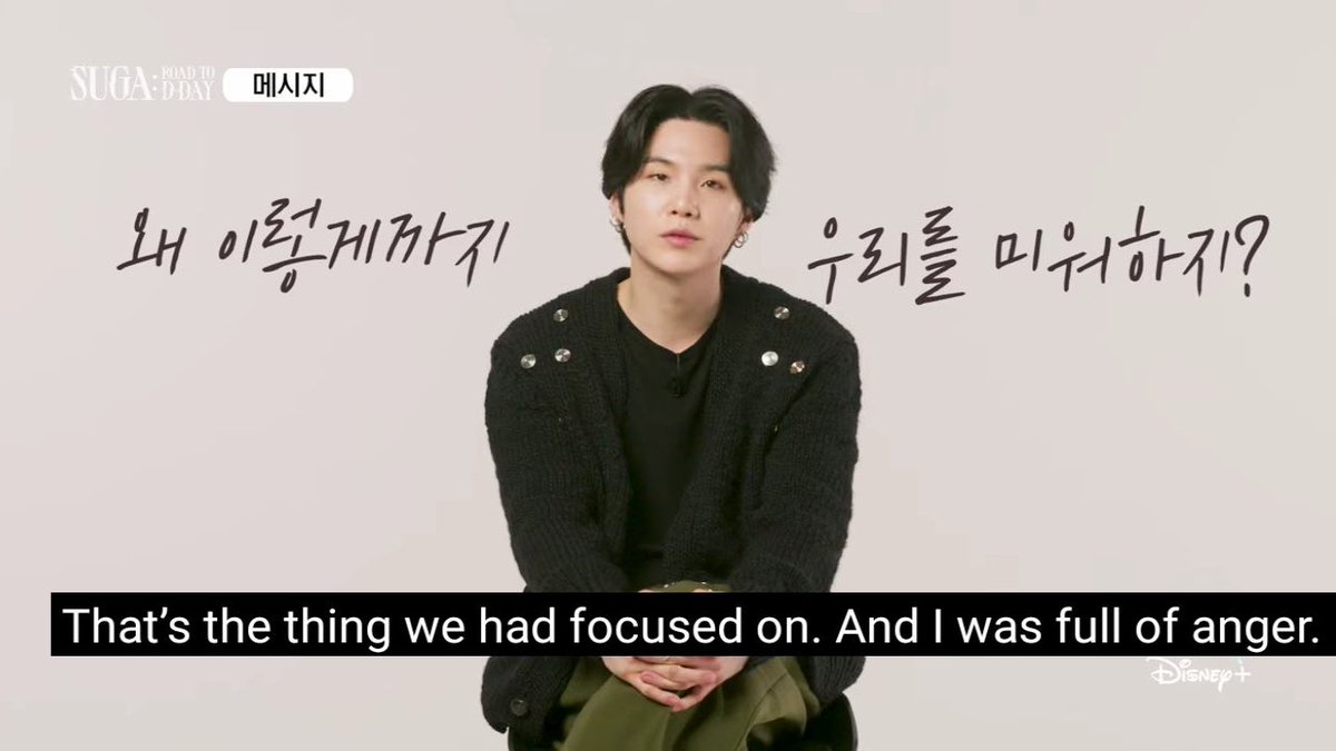 ✩ seeing bts tweet media