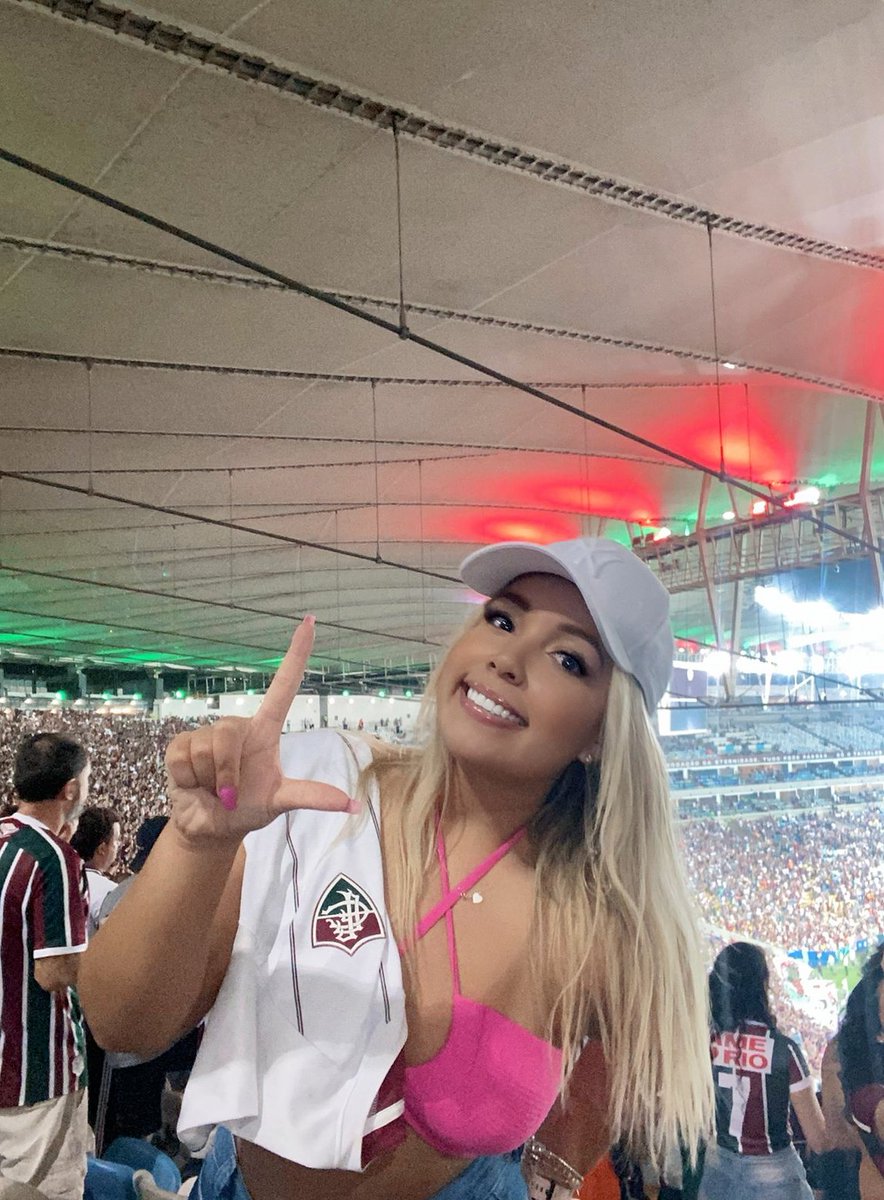 EU FALEI. Que quem não fosse no jogo hoje, era maluco. 🇧🇬🇧🇬 <a href="/FluminenseFC/">Fluminense F.C.</a>