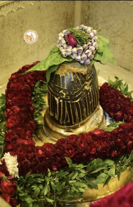 SrBachchan's tweet photo. T 4612 - 🕉 नमः शिवाय 🚩 https://t.co/sUBvCnZx9N