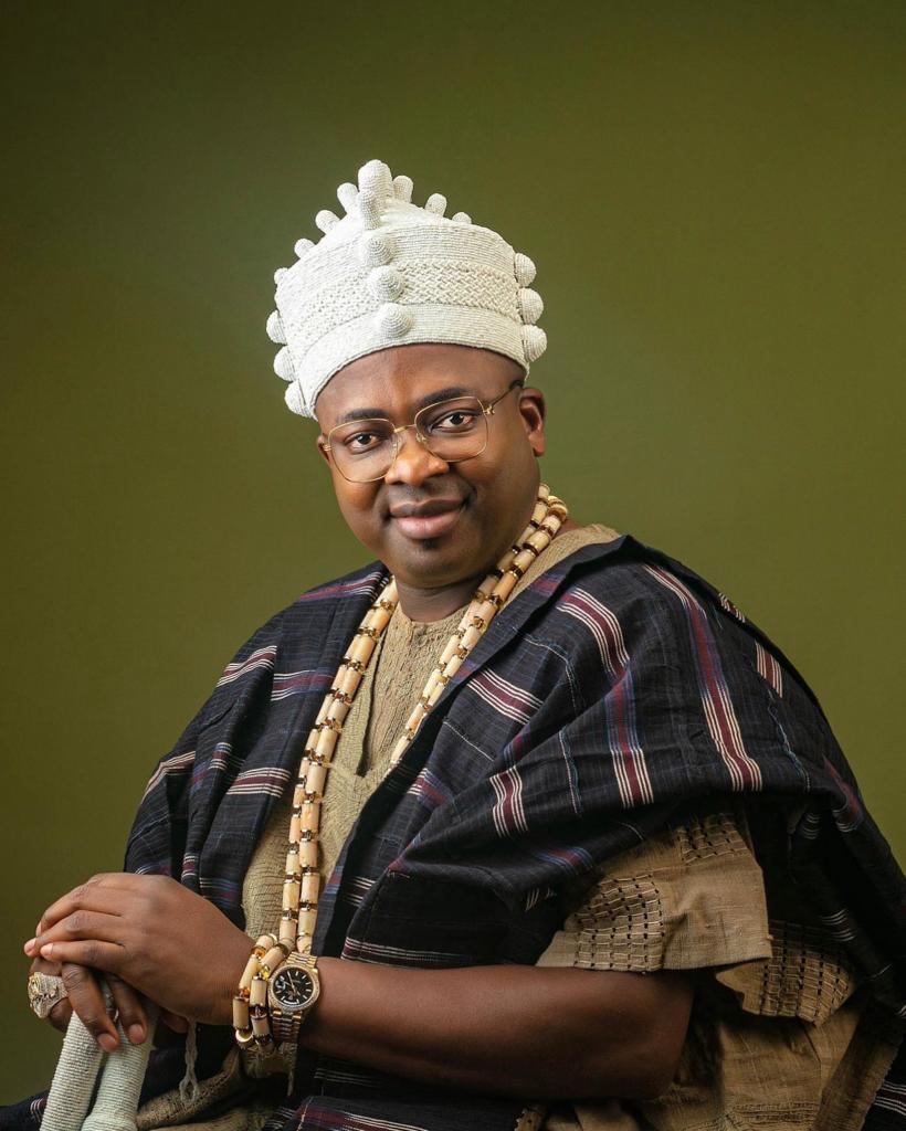 hrmsaelegushi's tweet photo. Birthdays are reminder of God's grace. This is no exception, as I testify to the greatness of the Almighty over my life in the past year and His promises of a better and prosperous years ahead. 
It's the anniversary of my birth. Alhamdullilah. https://t.co/NlhodrDc0K