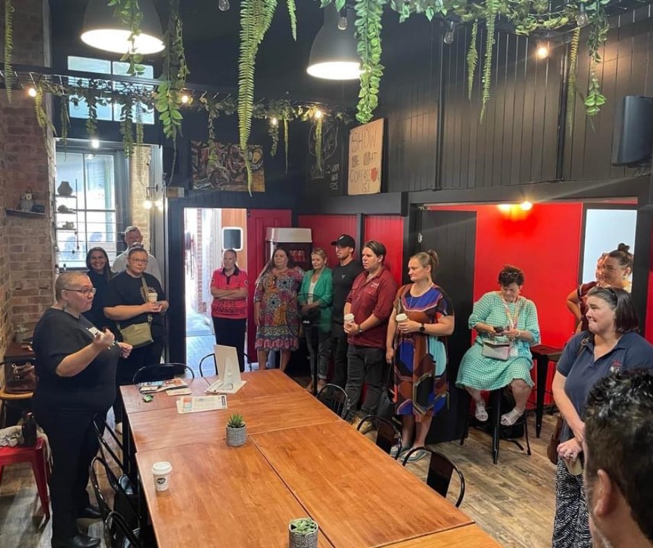 SQLandscapes's tweet photo. 2ND SHOT β // #SQLandscapes Chief Operating Officer Leanne Stevens, and Geoff Reid our Toowoomba-based Regional Agriculture Landcare Facilitator visited the Black Coffee Indigenous Business Network at 2nd Shot Coffee, Toowoomba. https://t.co/ITzUAwGVuL