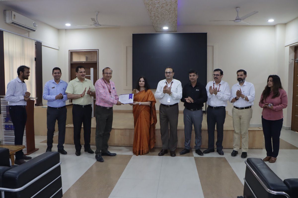 Kiet_edu's tweet image. #SDFS Department organized a #Faculty_Development_Program on "#Data_Structures and #Algorithm" by #Programming_Pathshala, with Mr. Vivekanand Vivek, Ex-Amazon, from March 20 to March 24, 2023.
#kiet_group_of_institutions #KIETGZB #kietengineeringcollege
#KIET #AKTU #AICTE #FDP