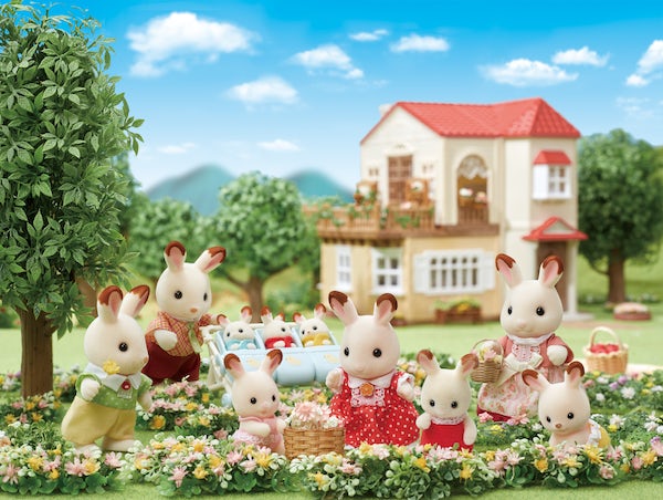 SylvanianUK's tweet photo. It's National Siblings Day! ❤️ 

Freya and the rest of the Chocolate Rabbit siblings love spending time together, their parents are so proud of them. 🐰 https://t.co/TddkVwHQYN