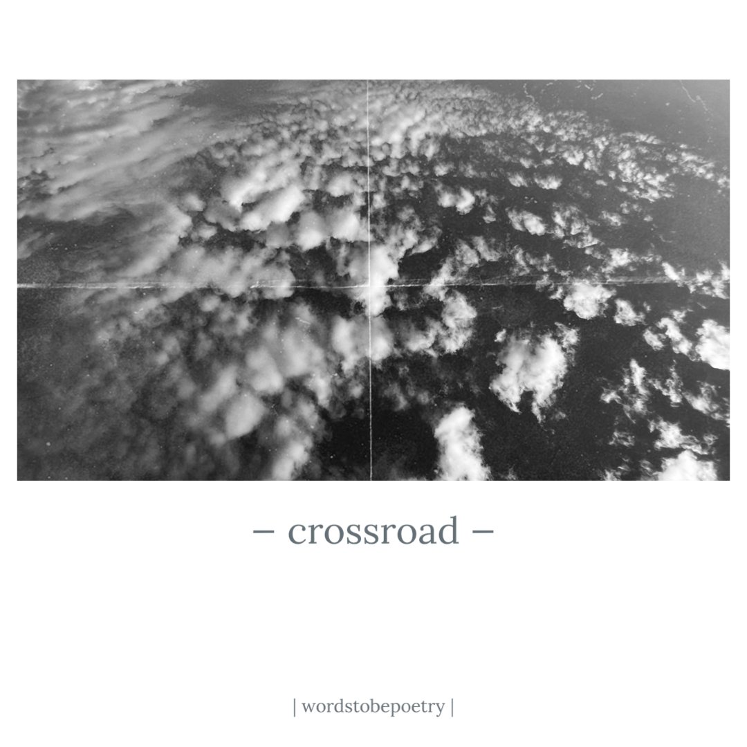 🔊NEW DROP 🔊

☁️ — CROSSROAD — ☁️
a poetry collection of a mind maze we once met.

11 1/1s poems in French &amp; English / 11 tez

Did you know there’s a story between the lines?

➡️ objkt.com/collection/KT1…

☁️✒️

🧵