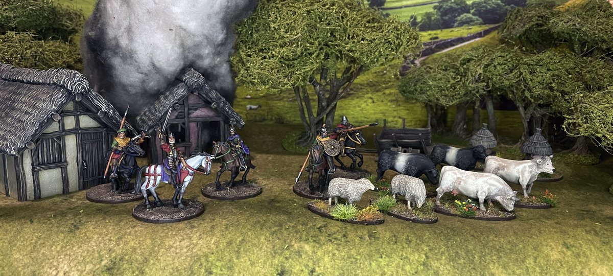 panzerkaput's tweet photo. I have been painting a bit of Border Wars from Flags of War with am aim to put a play on is the near future, so I have painted a mounted family. These figures are some of the best I have seen and painted for them.
#borderwars #borderreiver #flagsofwar https://t.co/Dd5az6ewPq