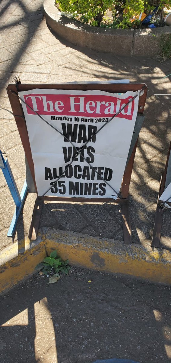 CCC_RUNDU's tweet image. I will jst leave it here. We are being led by thieves. How can war vets increase in number from 1980??? 
#GoldMafia  #farmmechanization 
&amp;amp; a host of other looting schemes is the legacy that Zanu pf will leave behind.  Let's remove ZANU PF . VOTE CCC