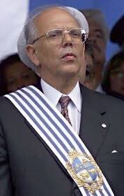 JuanPaulPocitos's tweet photo. UN GRAN ESTADISTA, SALVÓ AL PAIS DE UNA GRAN CRISIS HISTÓRICA Y LO ENTREGÓ EN ORDEN. https://t.co/YOempEYowF