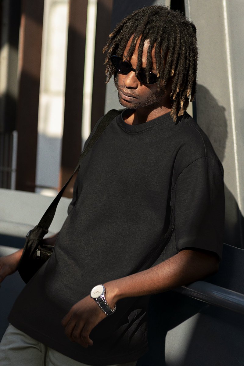 EmeraldYNS's tweet image. GEWINNSPIEL
Passend zum gestrigen Start von Demon Slayer Season 3 verlose ich dieses Tanjiro Oversize Shirt in Größe XL (240gsm)

Alles was ihr tun müsst:
-mir folgen🤝
-den Tweet liken💞und retweeten🔁
-kommentieren und drei Freunde makieren

Verlosung endet heute Abend um 22Uhr