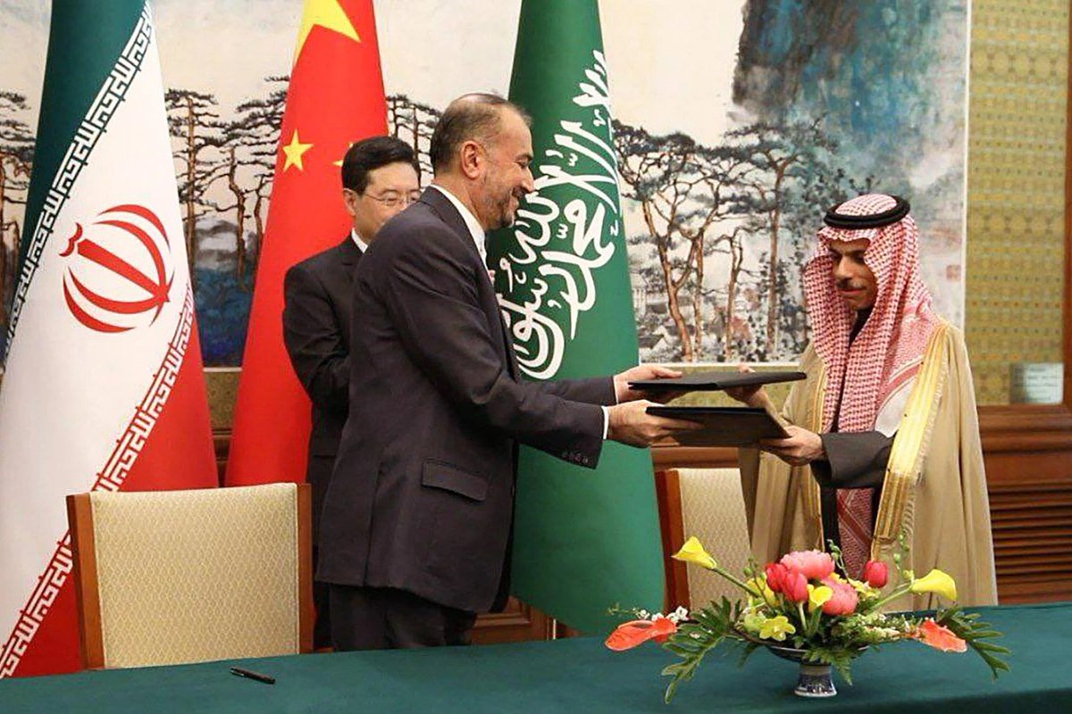 EbrahimHashem's tweet photo. Saudi-Iranian decision, supported by China, to quickly implement their agreement terms is the best way to prevent attempts to sabotage renormalisation of relations between the two nations &amp; stabilise the region.

The fast decision to end the war in Yemen is part of this process. https://t.co/2JyB38uxfq