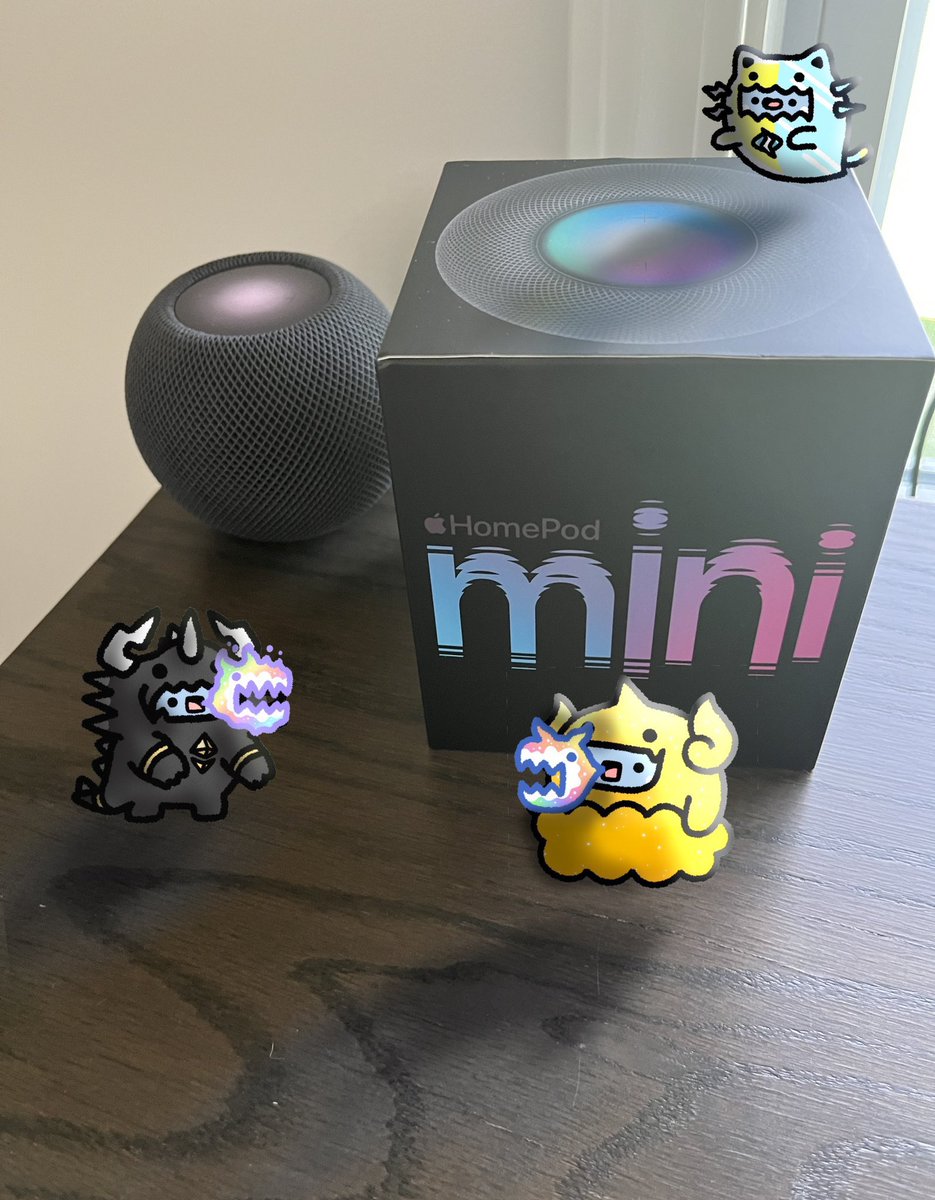 -<a href="/freshmoss/">Fresh</a> gifted me this sweet HomePod mini at the @MonsterSuitNFT party in NYC last summer and I finally got my office up and running again… it sounds amazing! 
My little friends agree. Thank you Fresh! 💚