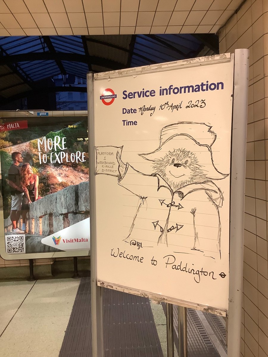 Paddington Bear shows the way to platform 1 
<a href="/TfL/">TfL</a> #paddingtontube