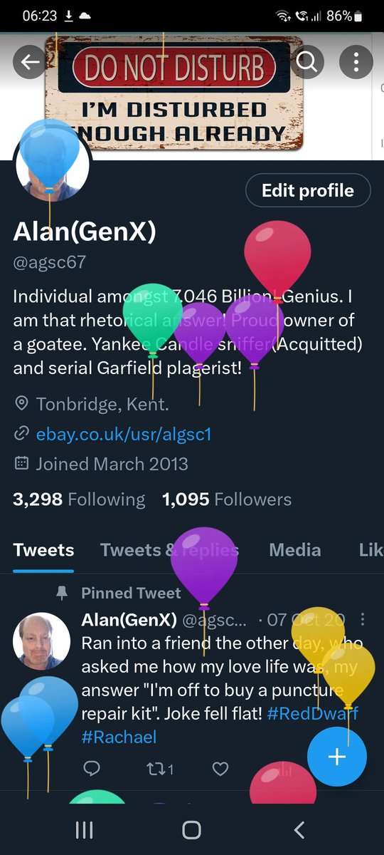 agsc67's tweet photo. It's happy balloon day to these great guys today, the late great #OmarSharif and the other one 😁 https://t.co/A1elR3zkJs