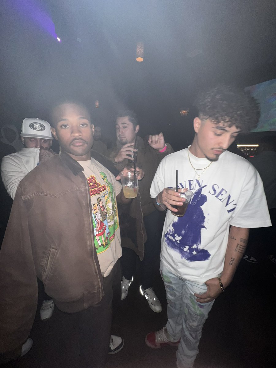 kalebandrew_'s tweet photo. born 4 this⭐️ https://t.co/iTnkst6vIH