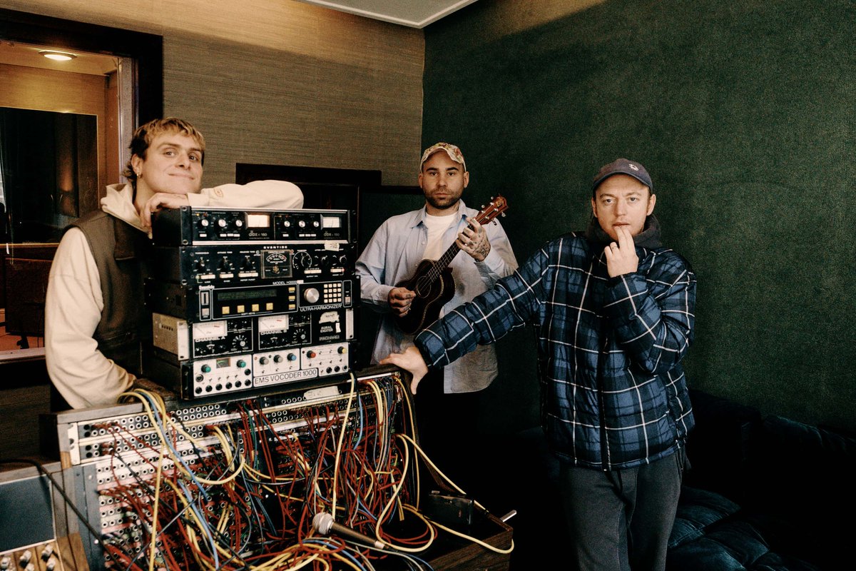 skream_japan's tweet image. DMA'S、ニュー・アルバム『How Many Dreams?』収録曲「Forever」MV公開 skream.jp/news/2023/04/d…

#DMAS