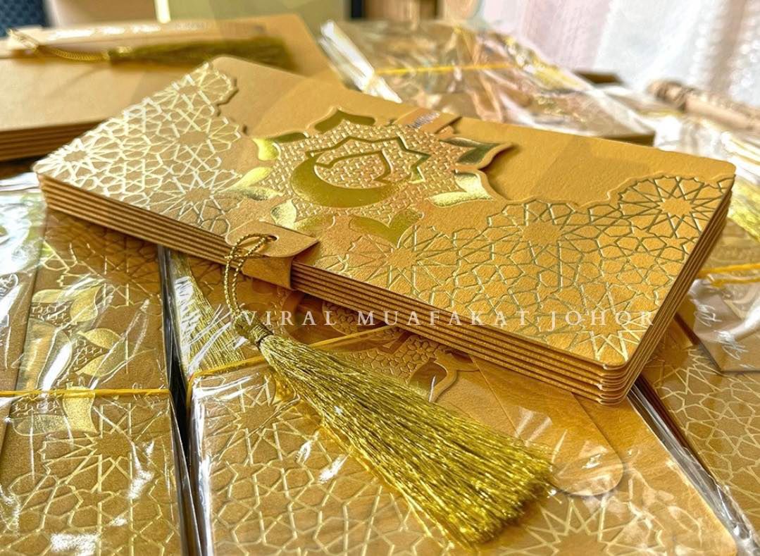 SinaranW's tweet image. Sampul ni lah yg para isteri suka 😂

kredit Viral Muafakat Johor 

 #sinaranwanita #sampulraya #untukisteri #special #laindariyanglain #setuju #lawak #semogadapat #hint #panjangbetul #happykalaudapat