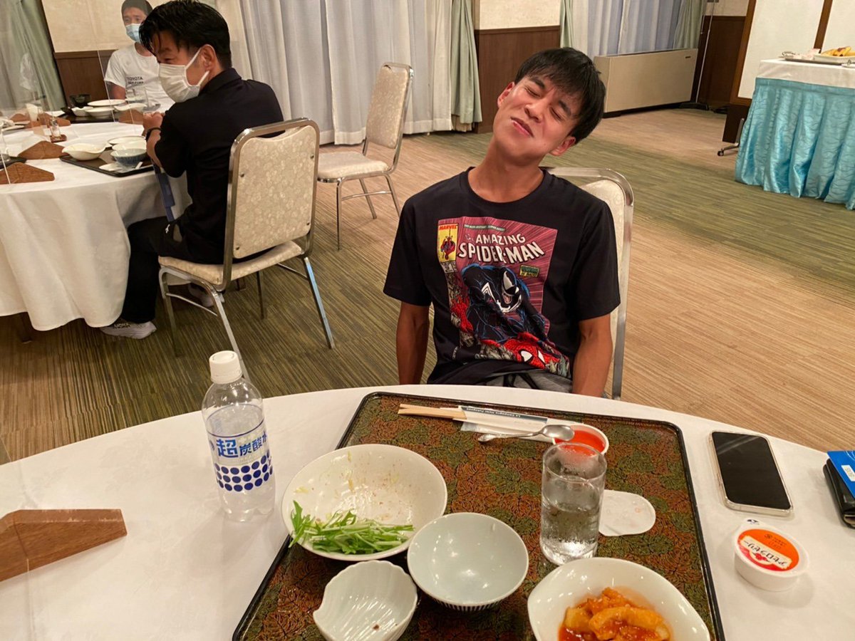 toyota_rikucho's tweet photo. 【誕生日紹介】
本日、4月10日は #西田壮志 選手のお誕生日です✨

西田壮志選手おめでとうございます🎂
引き続きご声援よろしくお願いします🔥
#卜彐夕自動車陸上長距離部
#happybirthday
#TOYOTA
#陸上競技 https://t.co/5xkwlnSAV5