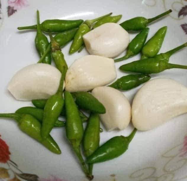 SinaranW's tweet image. Sedapnya kalau dapat makan pisang goreng dgn sambal kicap berbuka nanti~

Kredit Ani Zam 

#DapurTerbalik #sinaranwanita #sambalkicap #wajibtry #kenacuba #bolehcuba #sedap #menarik #nakcuba #menubaru #fevretramai #resepitsambalkicap