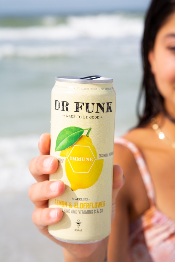DrFunkDrinks's tweet photo. Ready to make a splash this spring? ☀️🌊

 Grab a can of Dr Funk and dive into your day feeling refreshed and revived. 

Our bubbly drinks are the perfect way to stay hydrated and energised while you catch some waves. https://t.co/EeHvN5iiNm