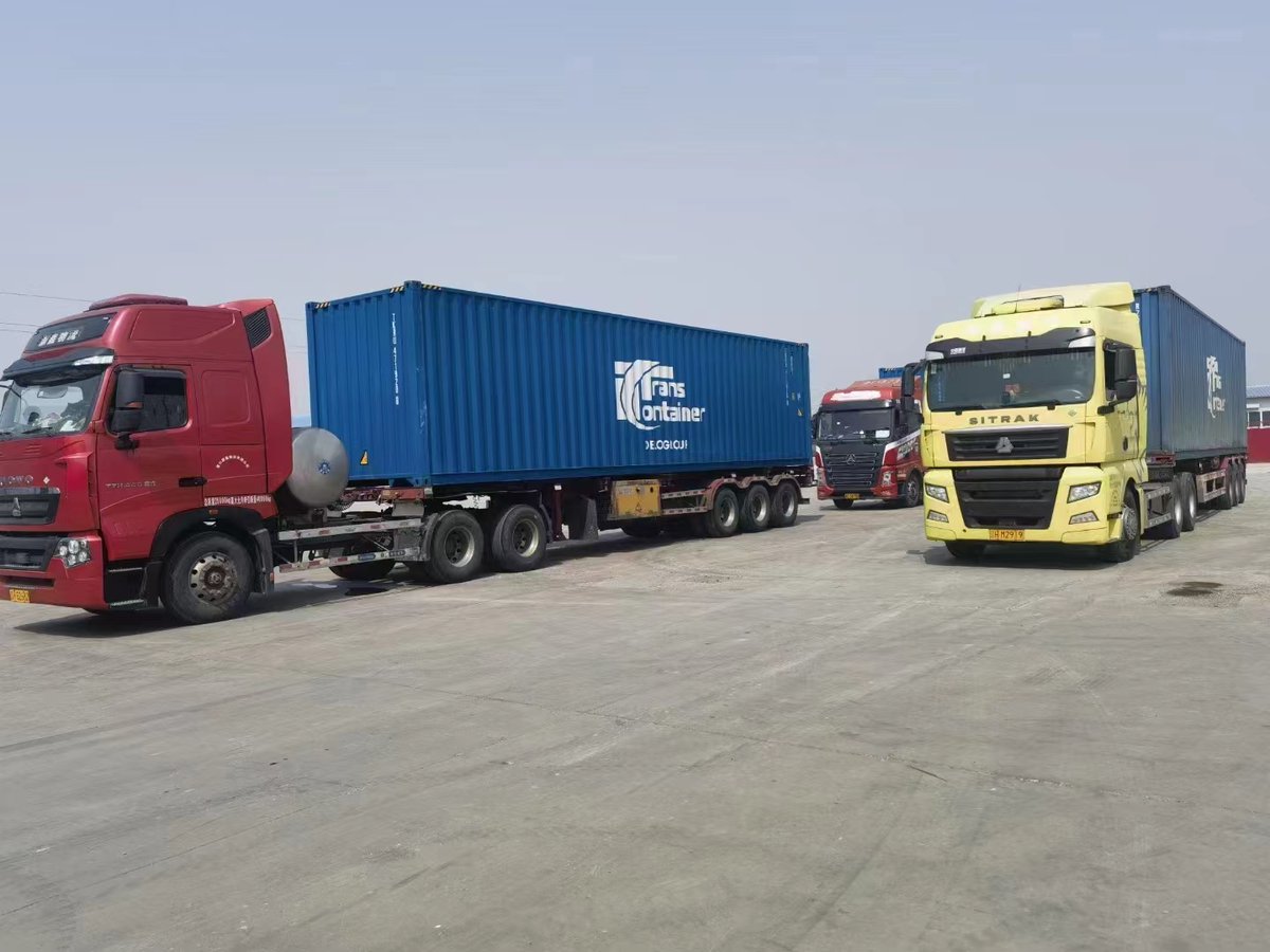 Lucaharris01's tweet photo. The solid control drilling cuttings dryer and decanter centrifuge are packaged and shipped to Russia.
#oilfield #oilfieldlife #oilfieldman #oilfieldservices #oilfieldequipment #oilfieldwives #drill #drilling #drillingrig #mudpump #oil #dryer #centrifuge https://t.co/Jw5bkeXlMk