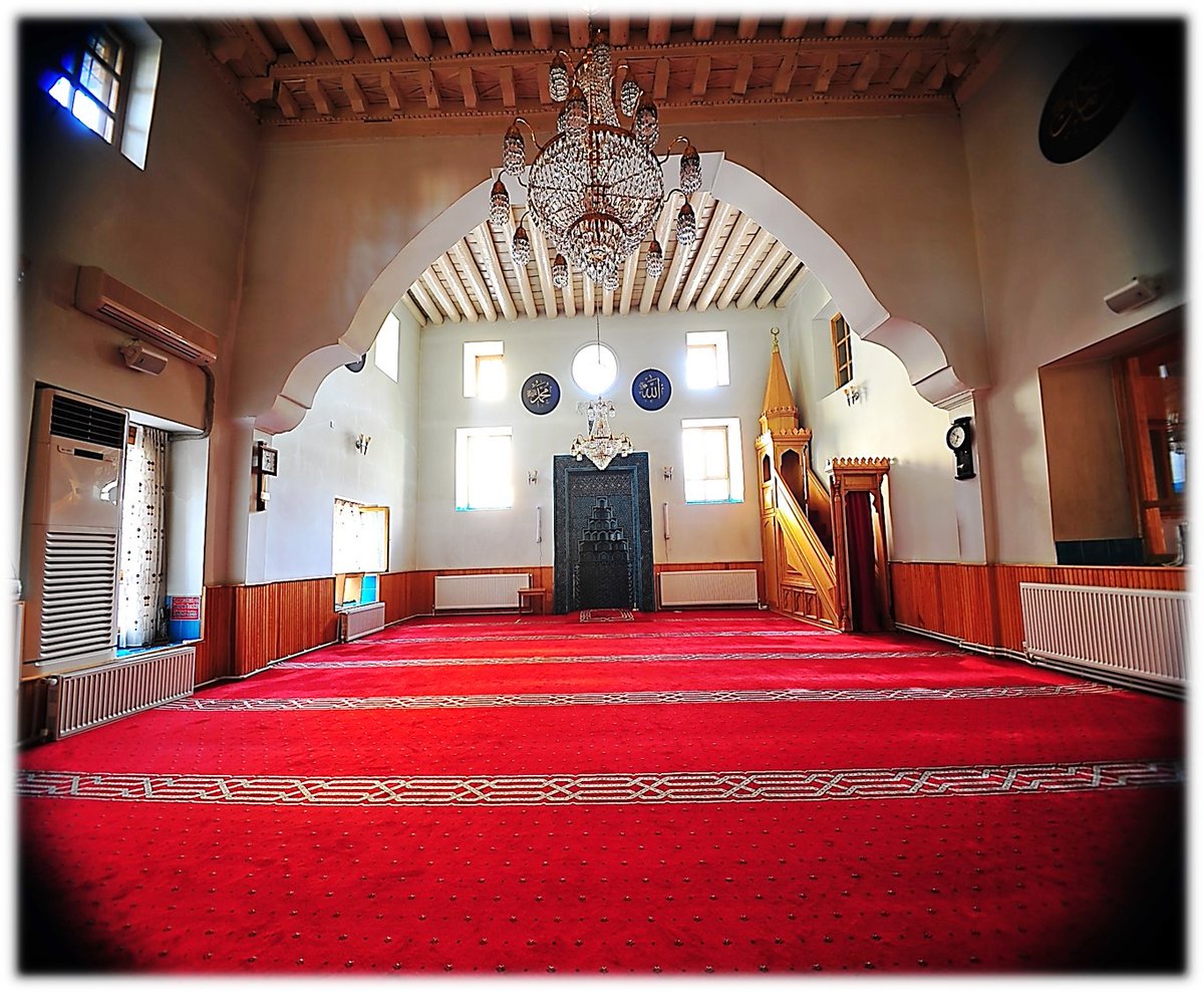 "Her şeyin bir zekâtı vardır. Bedenin zekâtı da oruçtur. Oruç, sabrın yarısıdır."
(İbn Mâce, "Sıyâm", 44)
*Şeyh Sadreddin Konevi Camii, 13. Yüzyıl, Konya