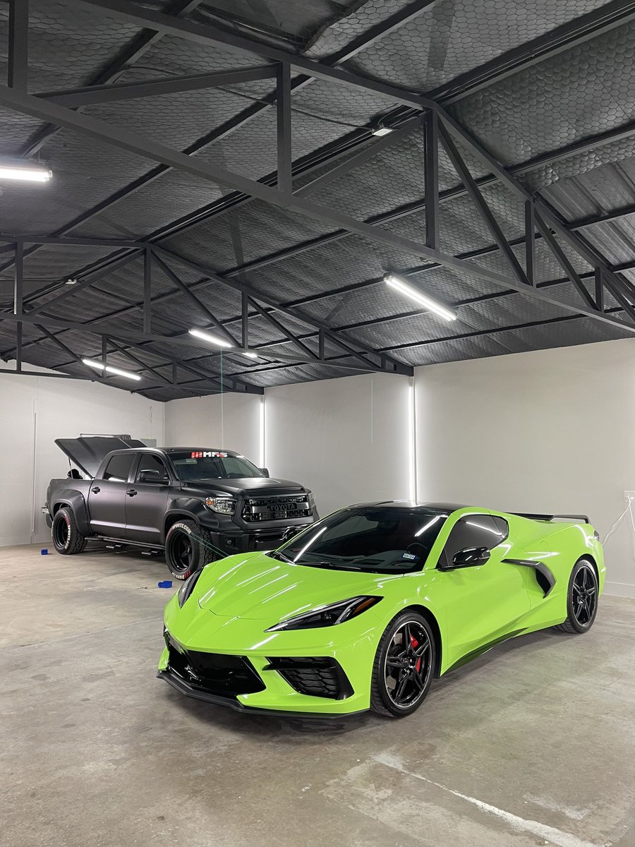 jayzee_wrapz's tweet photo. Flavors 🍭 Dm for pricing on a wrap!
#jayzeewraps #c8 #corvette https://t.co/t2p8kwgUDv
